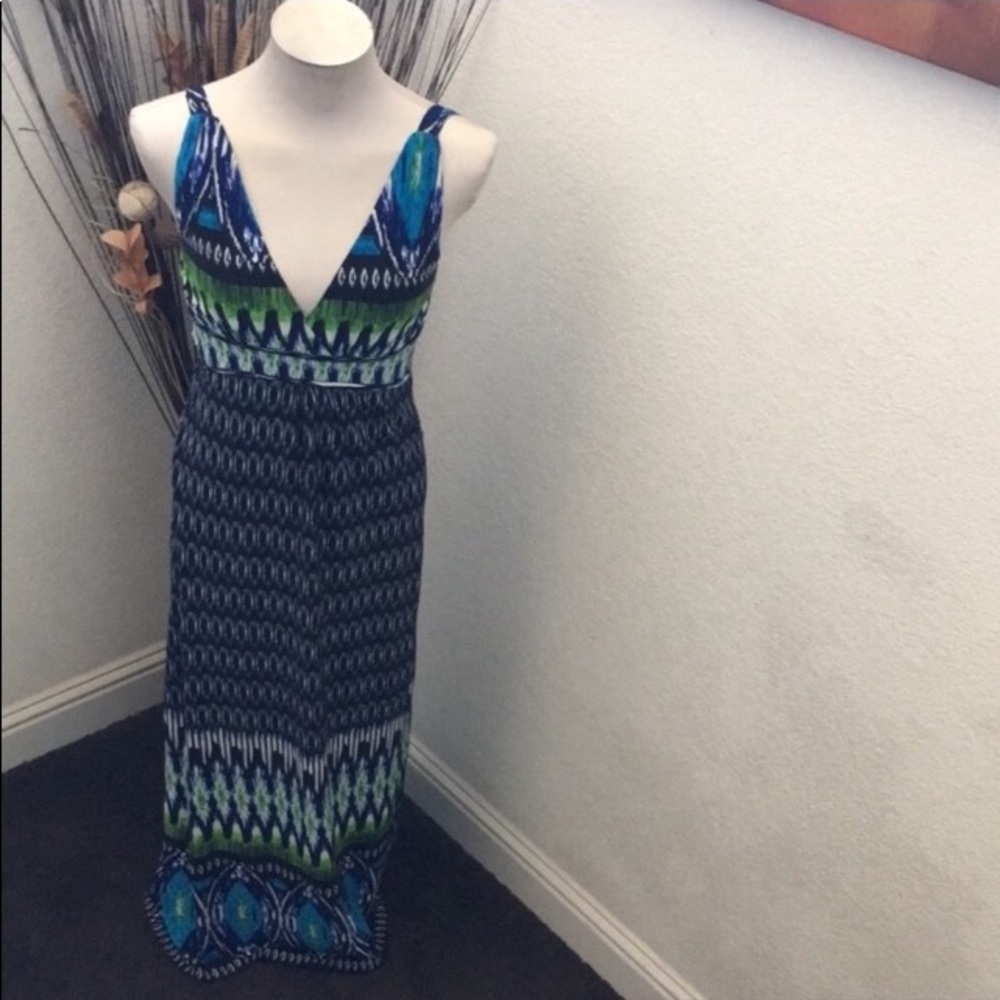 ⭐️Raindrops by Papillon Navy, Green, White and Turquoise Maxi Pattern Dress